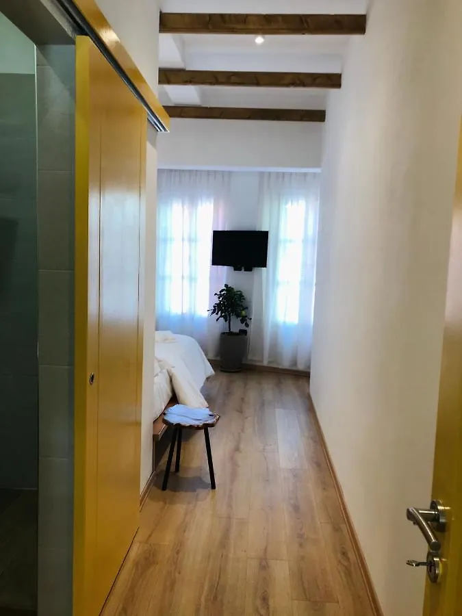 Bed & Breakfast Foleza - Bed And Breakfast Vlorë